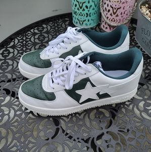 White/olive bapestas